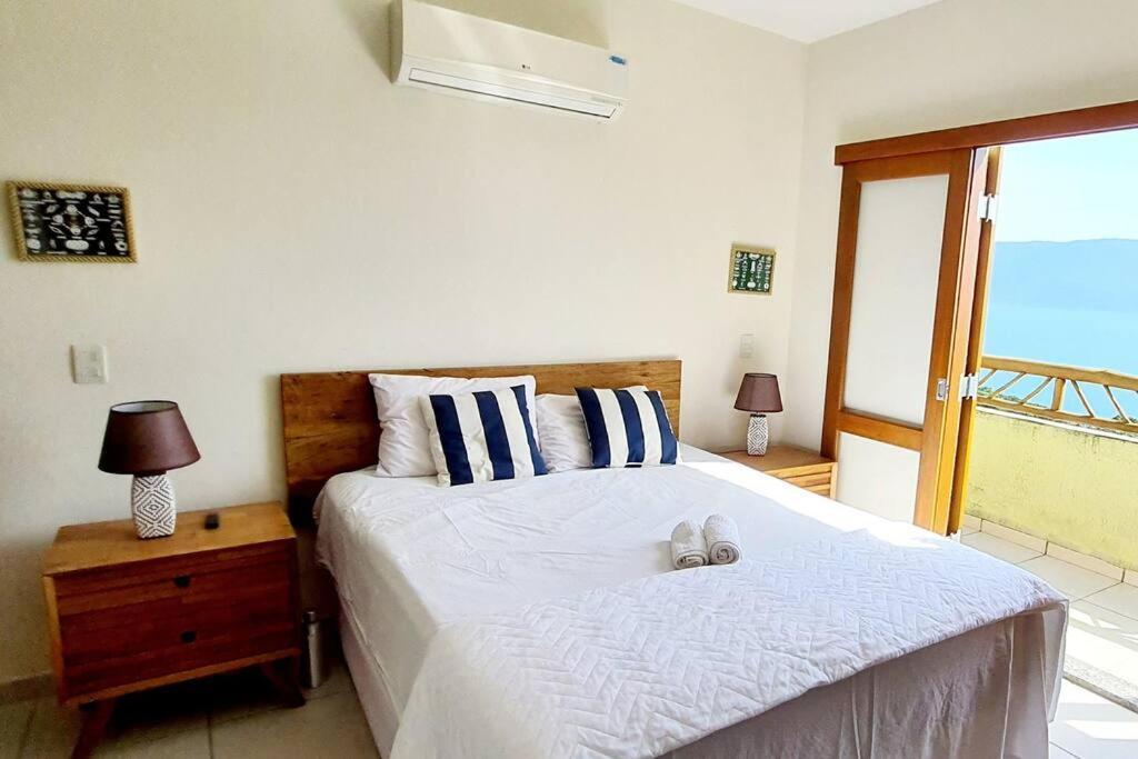 Residencia Em Condom, 1 Ou 2 Suites, Vista Para O Mar, Praia Do Curral, Ильябела Экстерьер фото